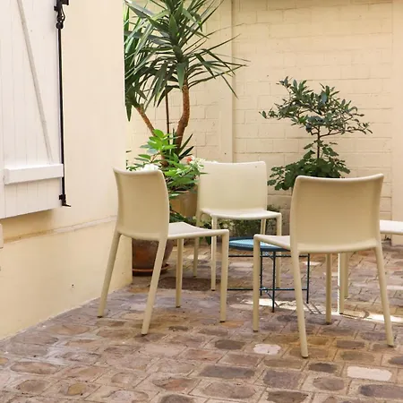Luxury In The Golden Triangle - Apartamento
